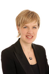 Irish election faces quotas for women – or funding cuts for political parties