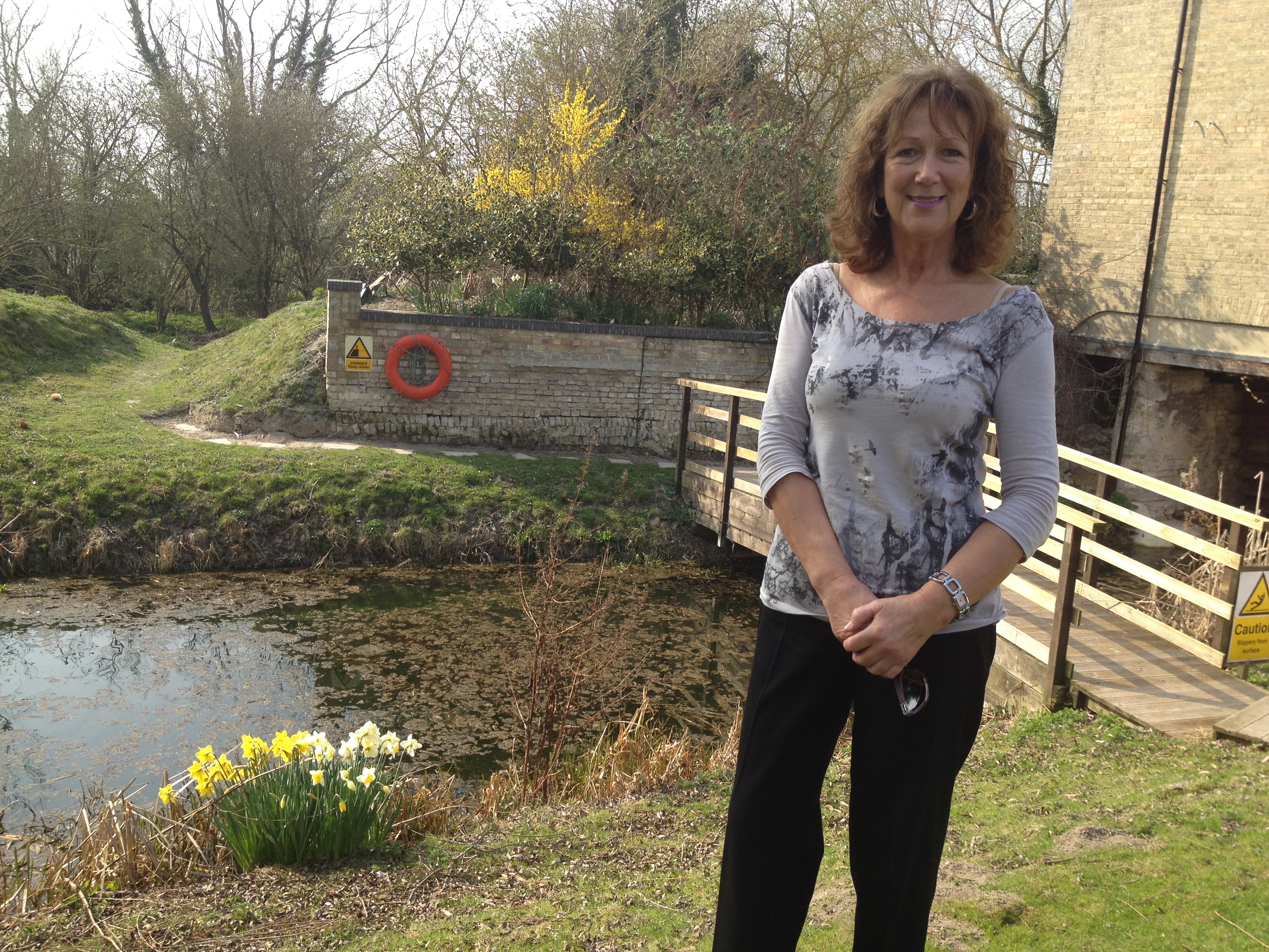 Tempting Fate offers Prince Harry advice on finding love